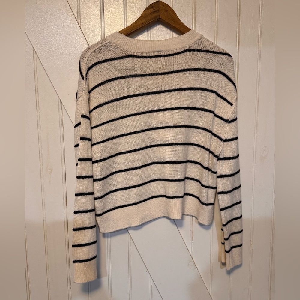 H&M Black and White Striped Sweater M - Picture 3 of 3